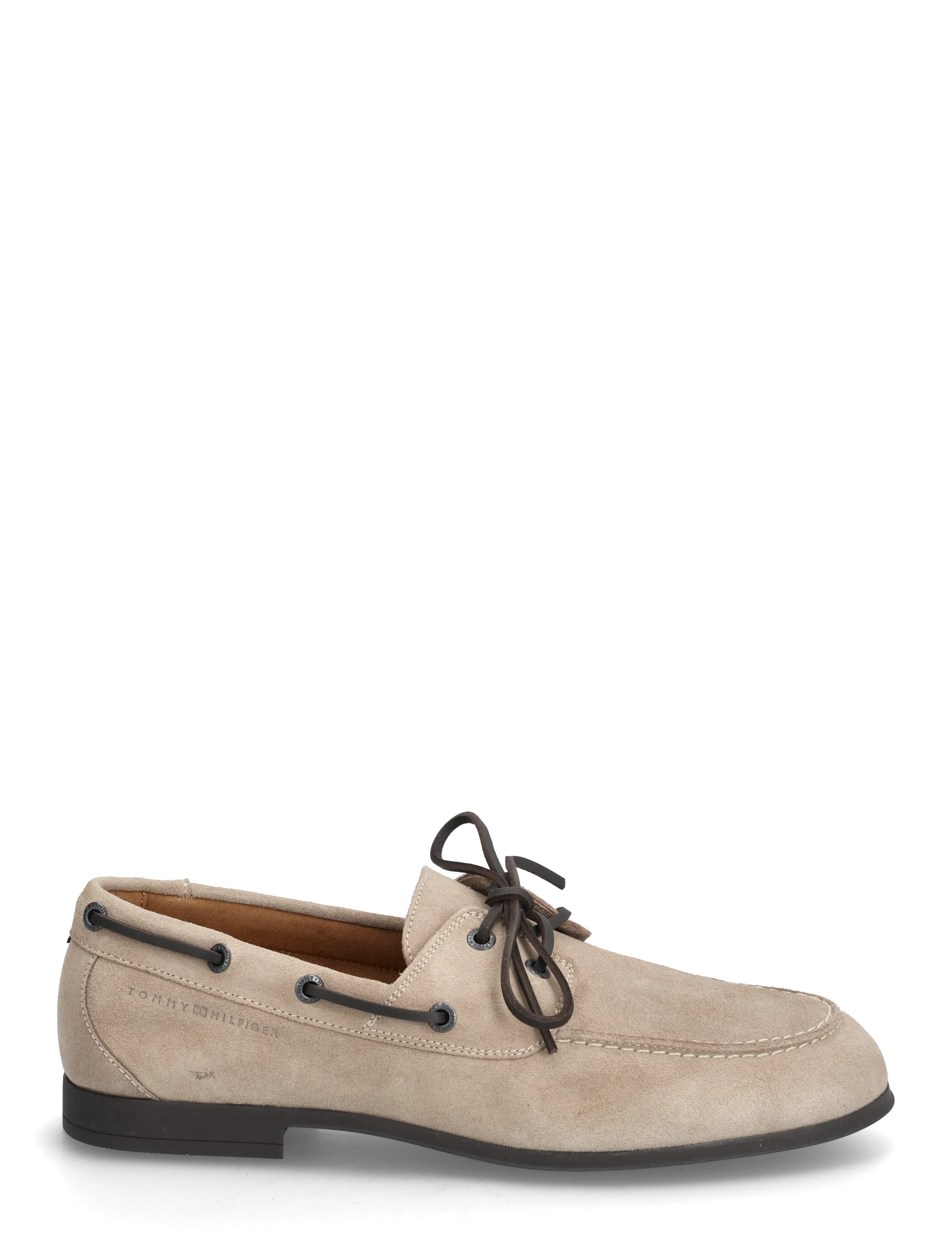 Flexible Slim Suede Boat Shoe 2
