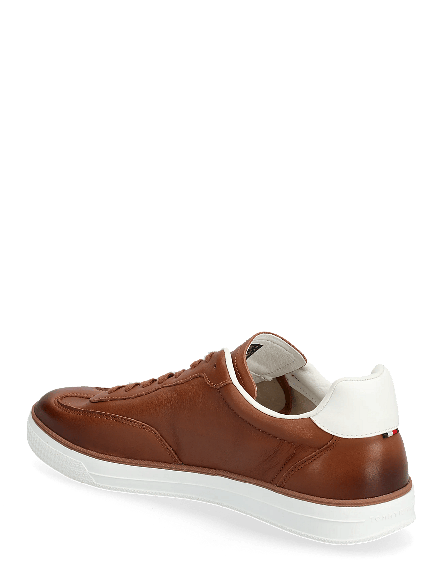 Tommy Hilfiger - TH LO LUX 1A2 COGNAC - madala säärega - winter cognac - 2