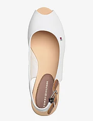Tommy Hilfiger - ICONIC ELBA SLING BACK WEDGE - party wear at outlet prices - ecru - 3