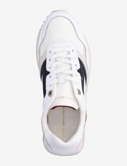 Tommy Hilfiger - ESSENTIAL TH RUNNER - sneakers med lavt skaft - white/rwb - 3