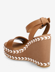 Tommy Hilfiger - NEW WEDGE - party wear at outlet prices - summer cognac - 2