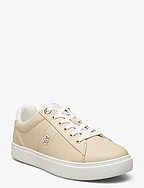 ESSENTIAL ELEVATED COURT SNEAKER - WHITE CLAY