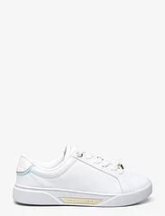 Tommy Hilfiger - GOLDEN HW COURT SNEAKER - sportiska stila apavi ar pazeminātu potītes daļu - white/well water - 1