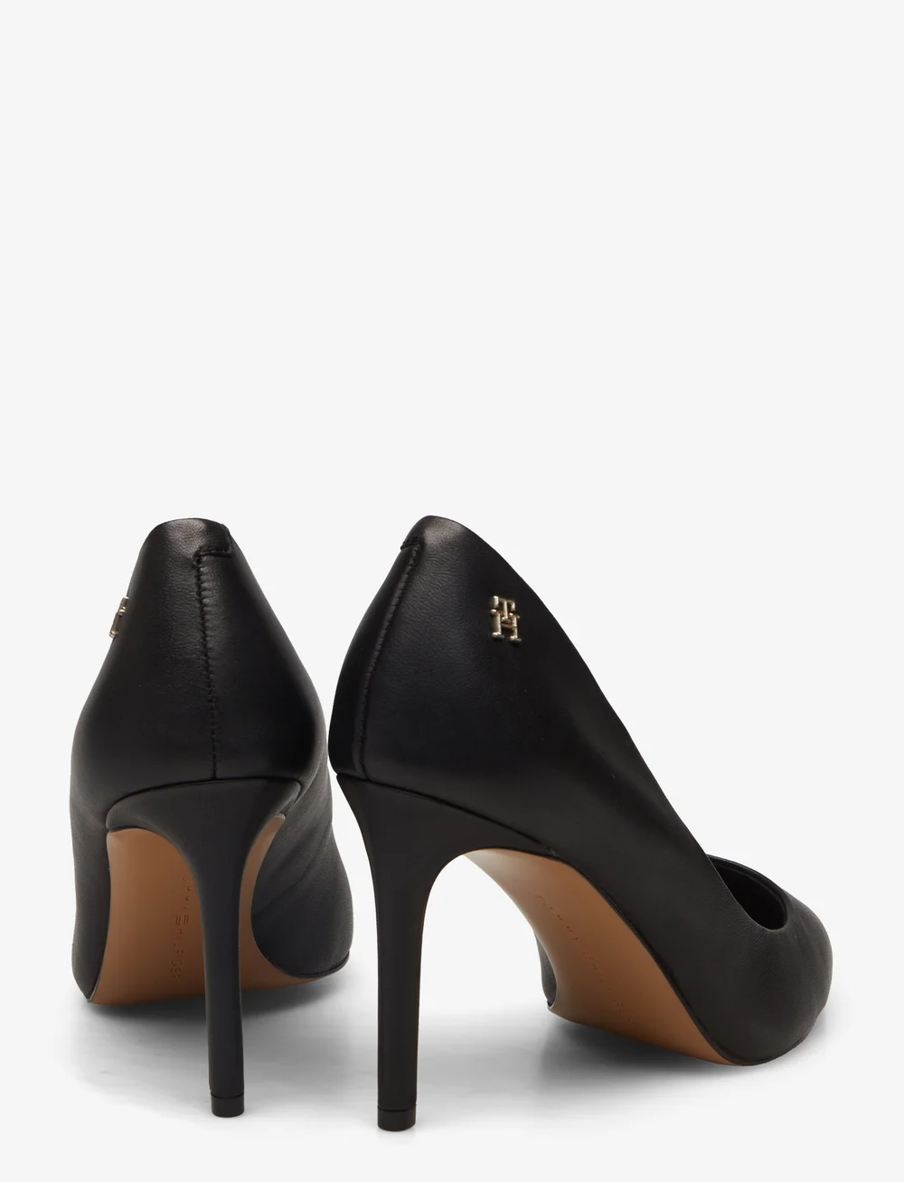 Tommy hilfiger 2025 black pumps