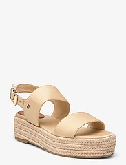 Tommy Hilfiger - MID WEDGE SANDAL - party wear at outlet prices - harvest wheat - 0