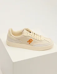 Tommy Hilfiger - TH HERITAGE COURT SNEAKER - låga sneakers - calico - 0