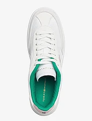 Tommy Hilfiger - TH HERITAGE COURT SNEAKER - matalavartiset tennarit - white/olympic green - 3