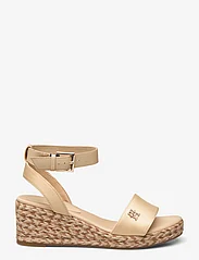 Tommy Hilfiger - COLORFUL WEDGE SATIN SANDAL - party wear at outlet prices - harvest wheat - 1