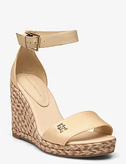 Tommy Hilfiger - COLORFUL HIGH WEDGE SATIN SANDAL - party wear at outlet prices - harvest wheat - 0