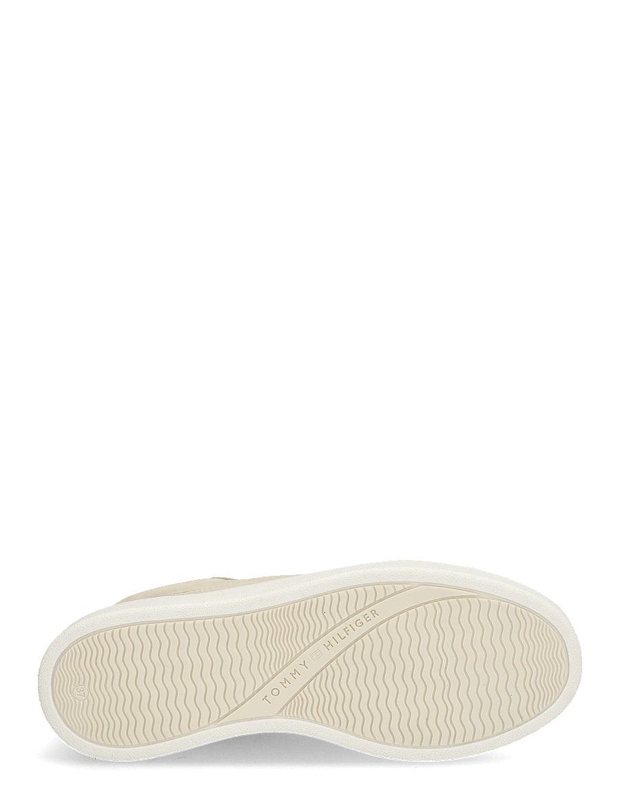 Tommy Hilfiger - MODERN COURT SNEAKER NUBUCK - muslin - 4