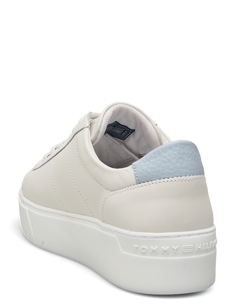 Tommy Hilfiger - PLATFORM COURT SNEAKER - ecru/breezy blue - 2