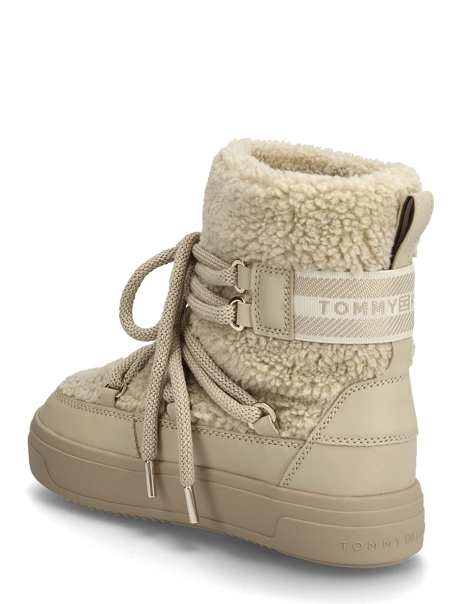 Tommy Hilfiger - FAUX SHEARLING SNOWBOOT - vinterskor - sandalwood - 2