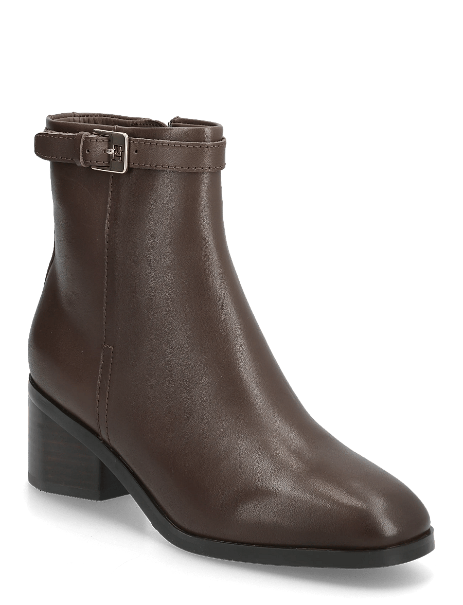 Tommy Hilfiger - TH BUCKLE RIDING MID HEEL BOOTIE - stiefeletten mit absatz - legacy brown - 0