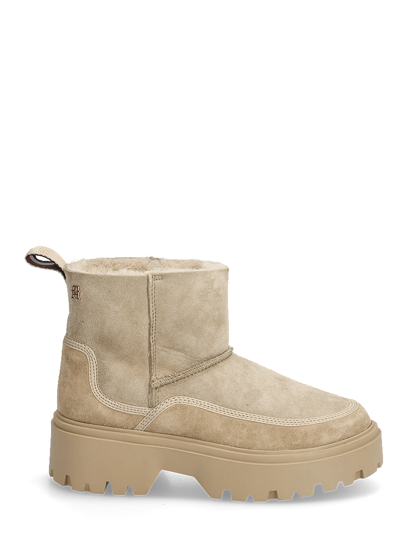 Tommy Hilfiger - REAL SHEARLING PULLON SNOWBOOT - flache stiefeletten - horseradish - 1
