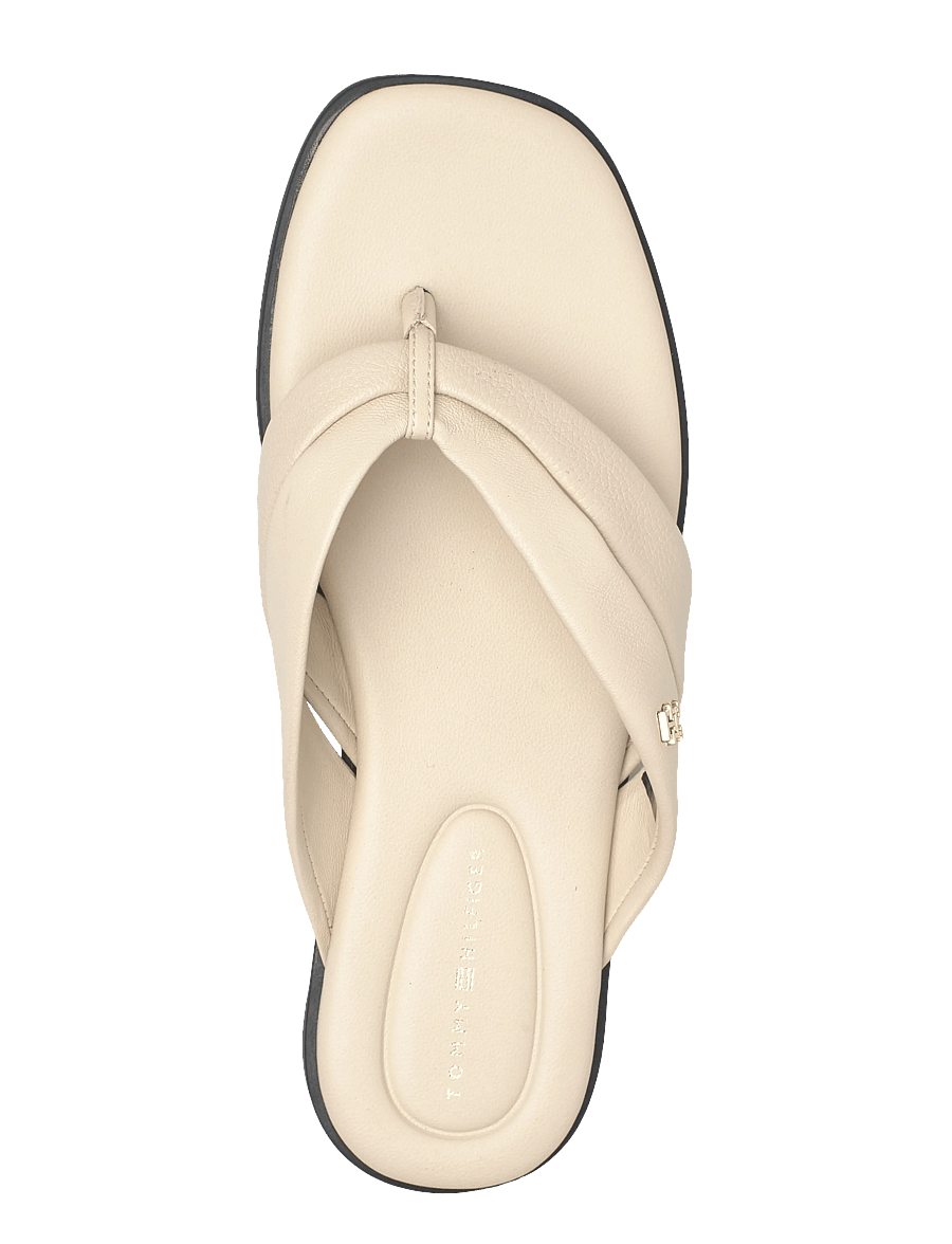 Tommy Hilfiger - ELEVATED TOE POST LTH SANDAL - flache sandalen - classic beige - 3