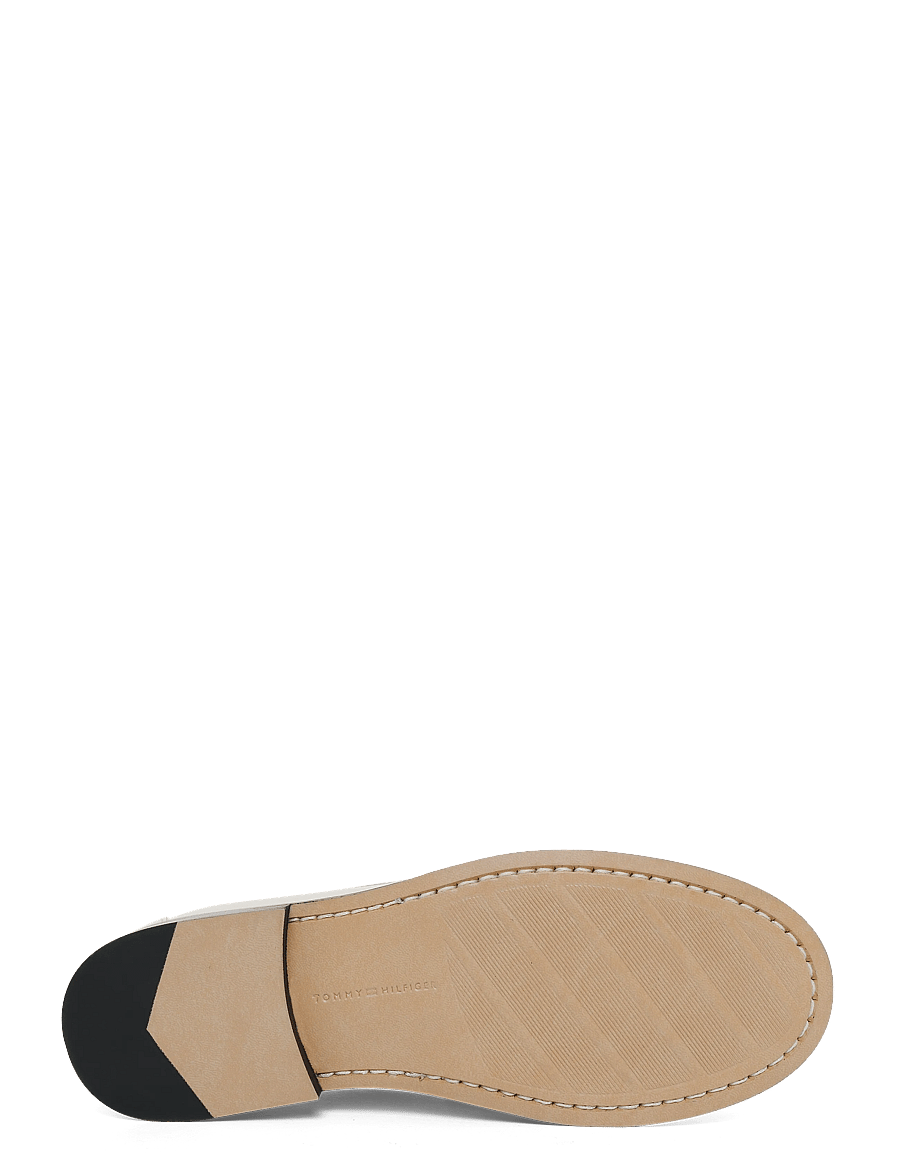 Tommy Hilfiger - TH LOAFER TASSEL ABRASIVATO - moetrendid - classic beige - 4