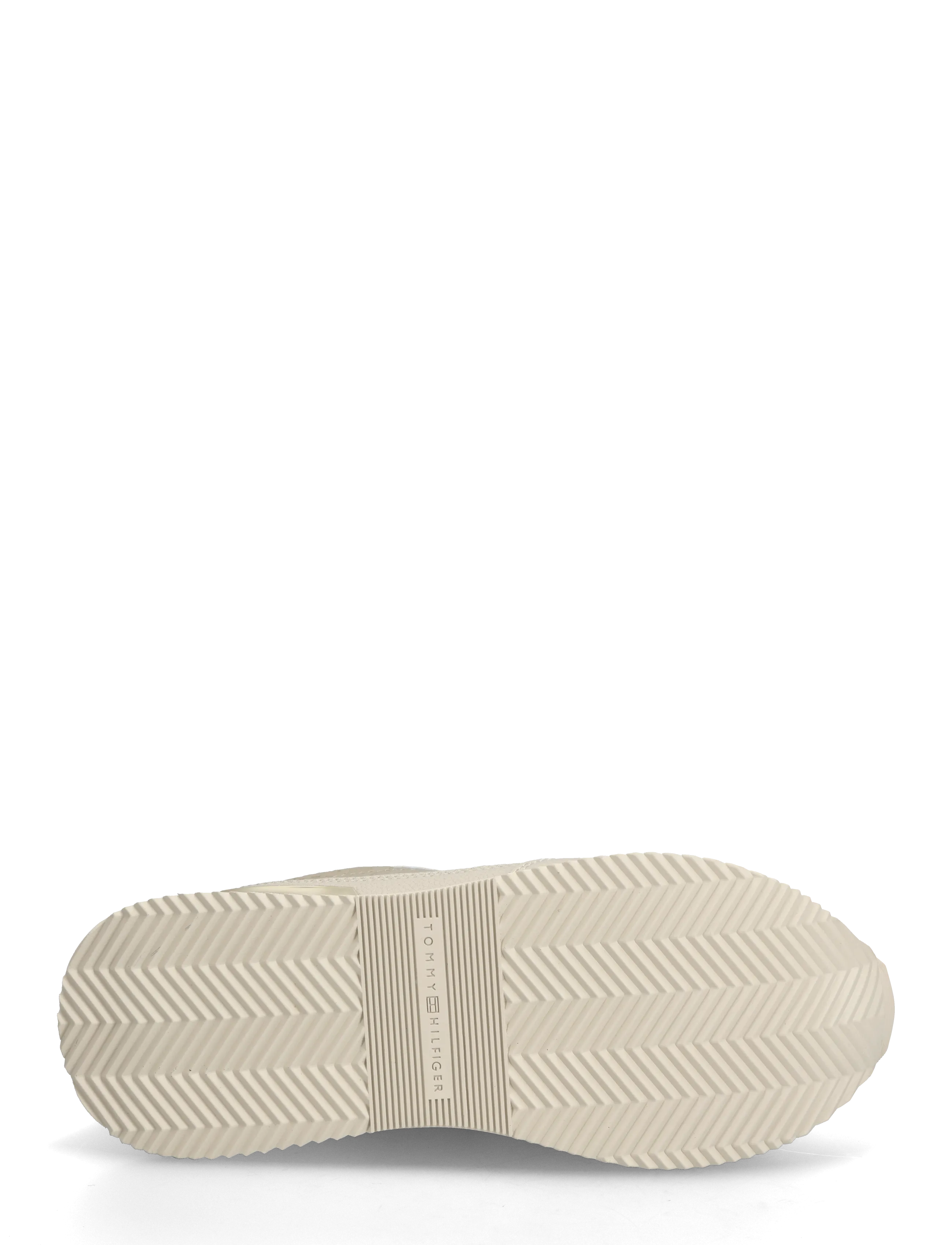 Tommy Hilfiger - TH CHIC MONOGRAM RUNNER - lave sneakers - classic beige sandalwood - 4