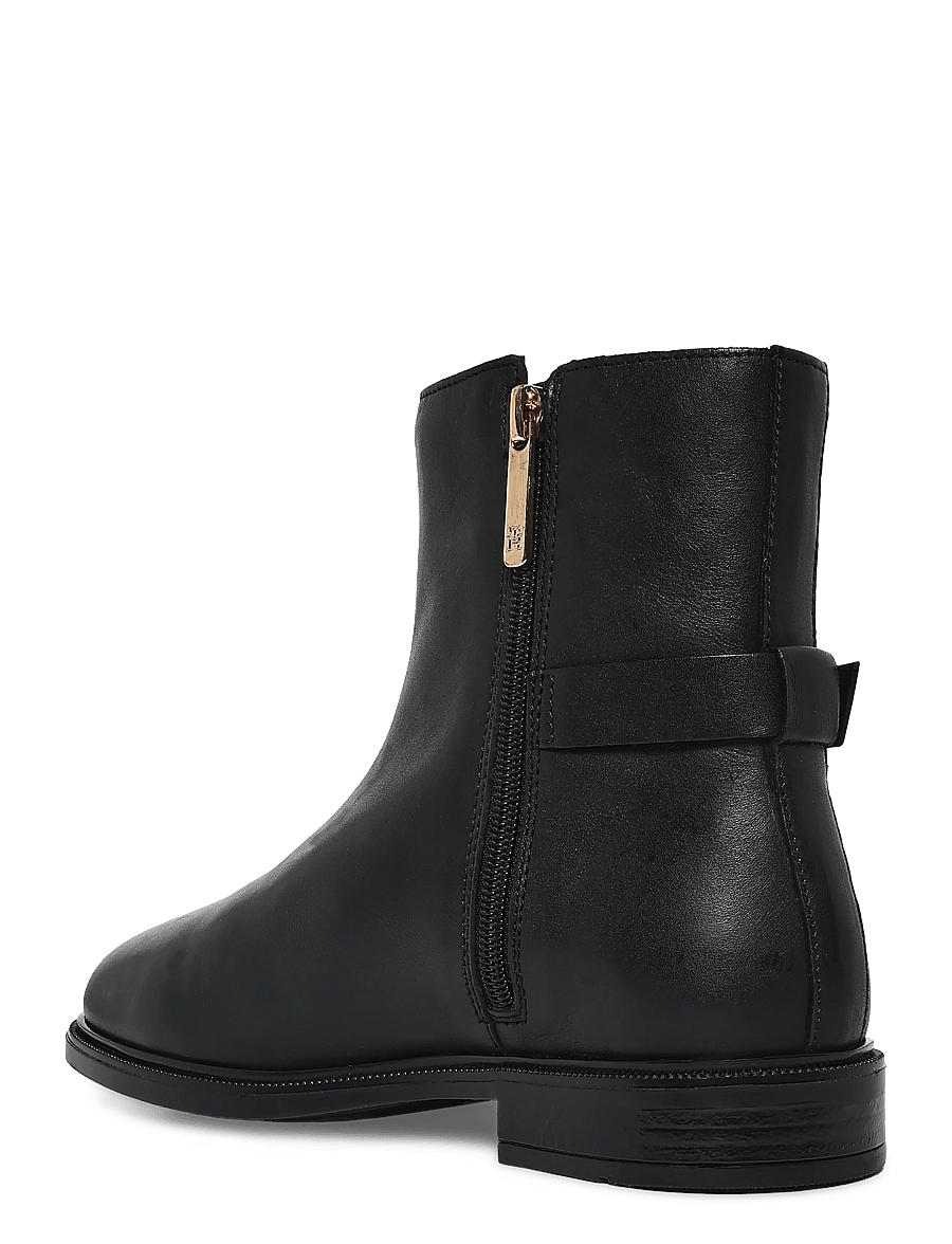 Tommy Hilfiger - TH BUCKLE LEATHER ANKLE BOOT - flat ankle boots - black - 1