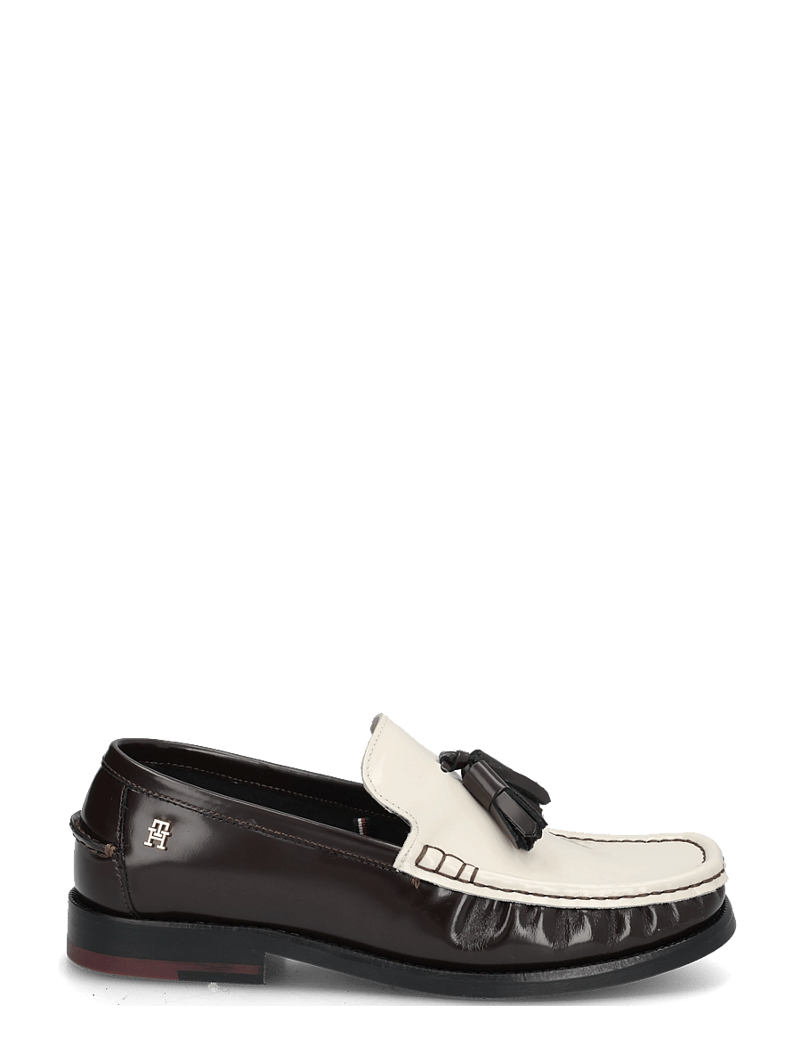 Tommy Hilfiger - SQUARE TOE TASSEL LOAFER - fashion trends - cocoa - 2