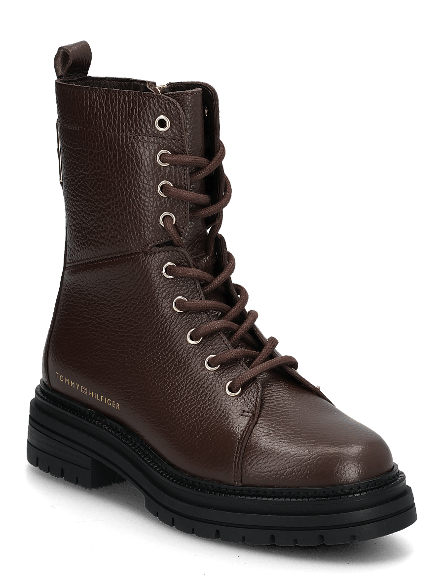 Tommy Hilfiger - TH EMBOSS GRAIN LEATHER BOOT - flade ankelstøvler - cocoa - 0