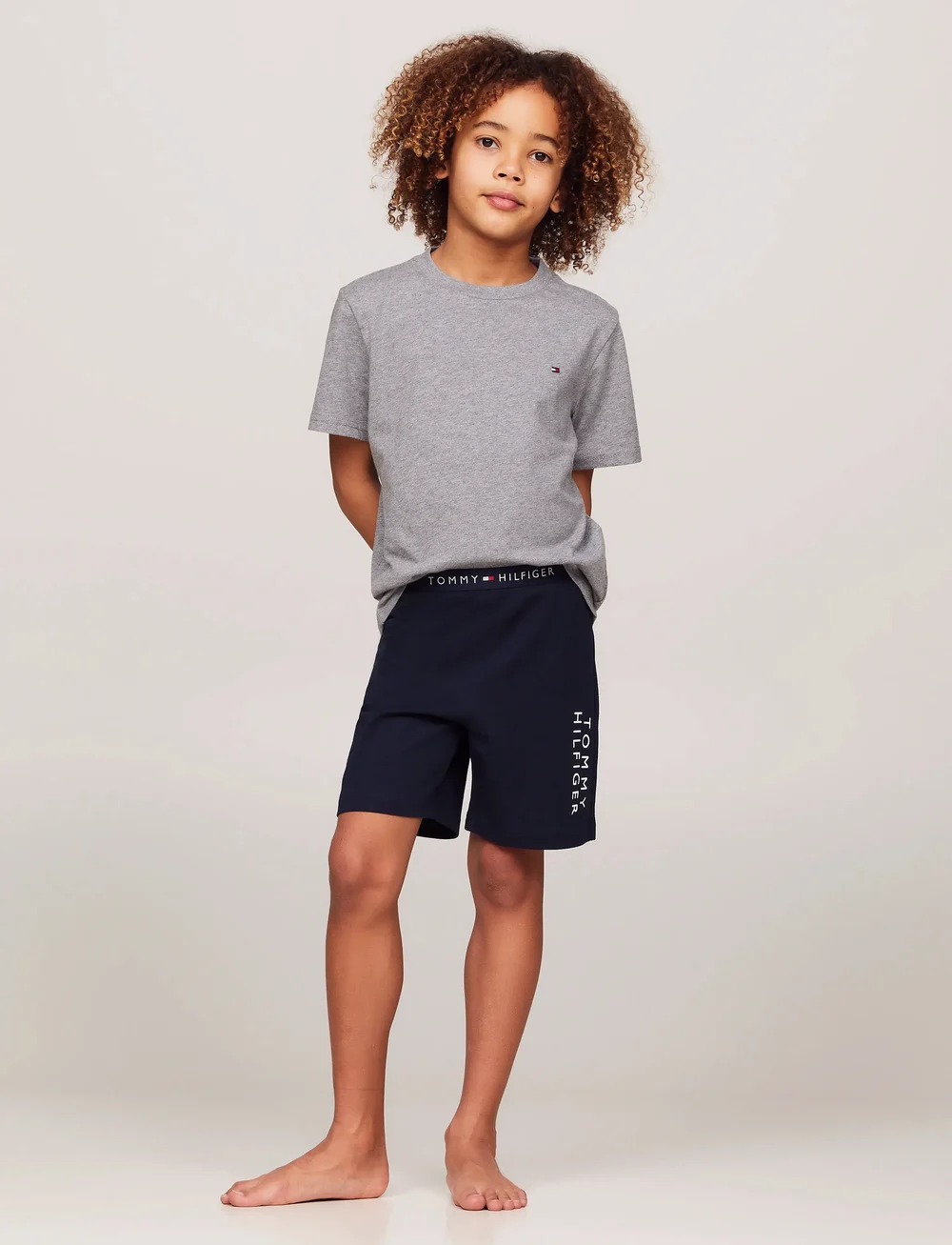 Tommy Hilfiger - 2 PK SS TEE - kortærmede t-shirts - medium grey ht/black - 0