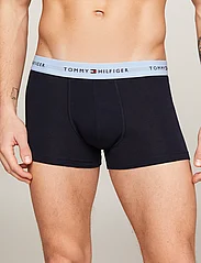 Tommy Hilfiger - 3P WB TRUNK - lowest prices - fierce red/well water/anchor blue - 1
