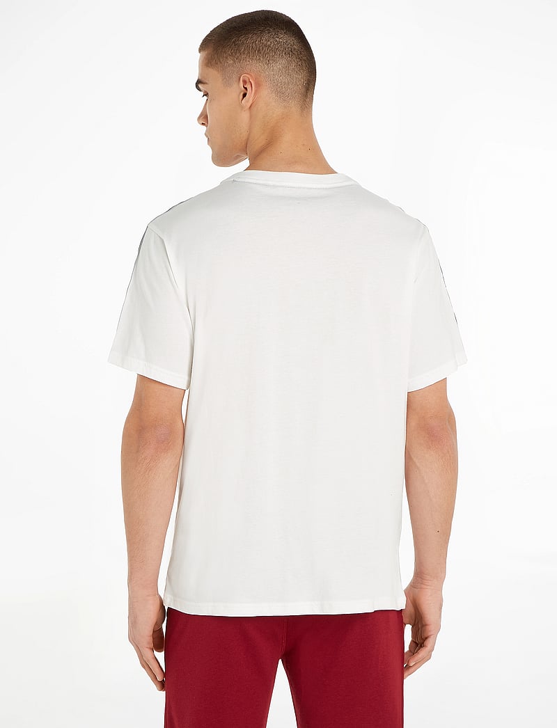 Tommy Hilfiger - SS TEE LOGO - kortärmade t-shirts - ecru - 3