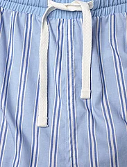 Tommy Hilfiger - SS WOVEN PJ SET DRAWSTRING - pyjamas - cloudy blue / sport stripes - 6