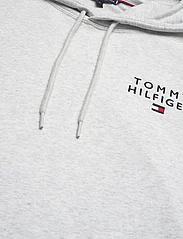 Tommy Hilfiger - OH HOODIE HWK - sporta džemperi - ice grey heather - 2