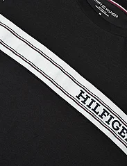 Tommy Hilfiger - SS TEE - t-shirts - black - 2