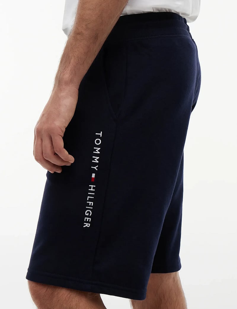 Tommy Hilfiger - TRACK SHORT - sweat shorts - desert sky - 4