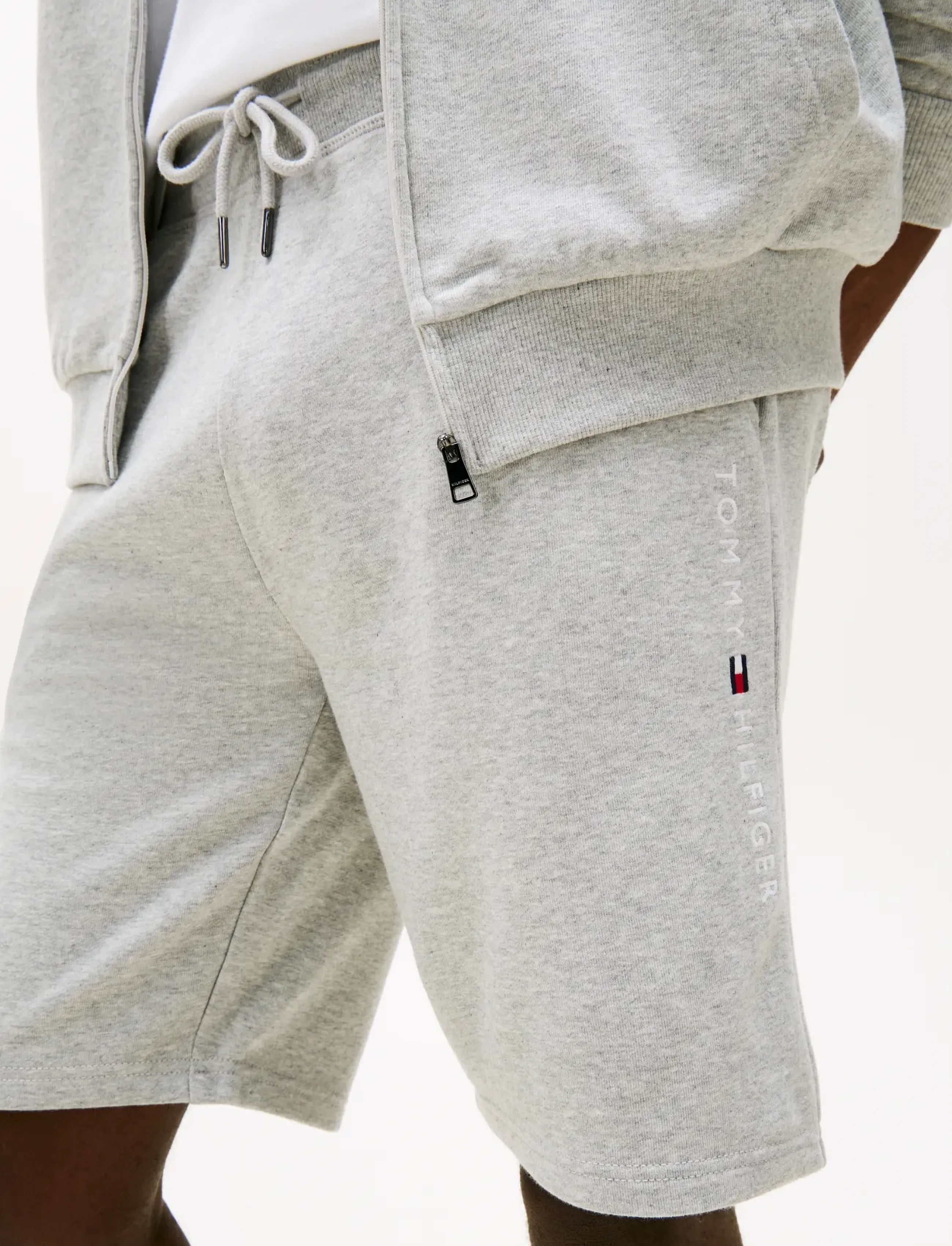 Tommy Hilfiger - TRACK SHORT - sweat shorts - ice grey heather - 4