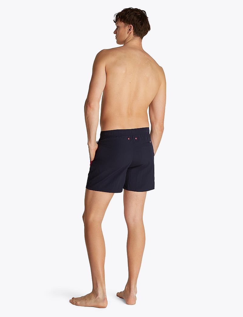 Tommy Hilfiger - MEDIUM DRAWSTRING DIAG - badeshorts - desert sky - 2