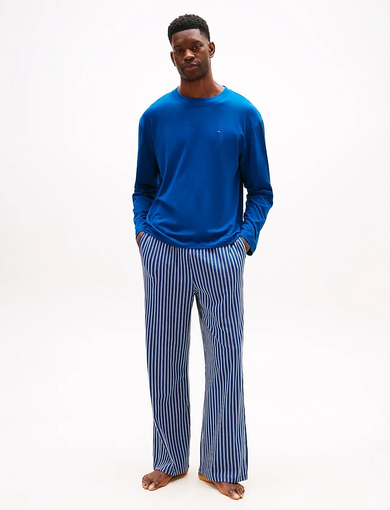 Tommy Hilfiger - LS JERSEY PJ SET PRINT - pyjamasset - deep indigo blue dense stripe - 0