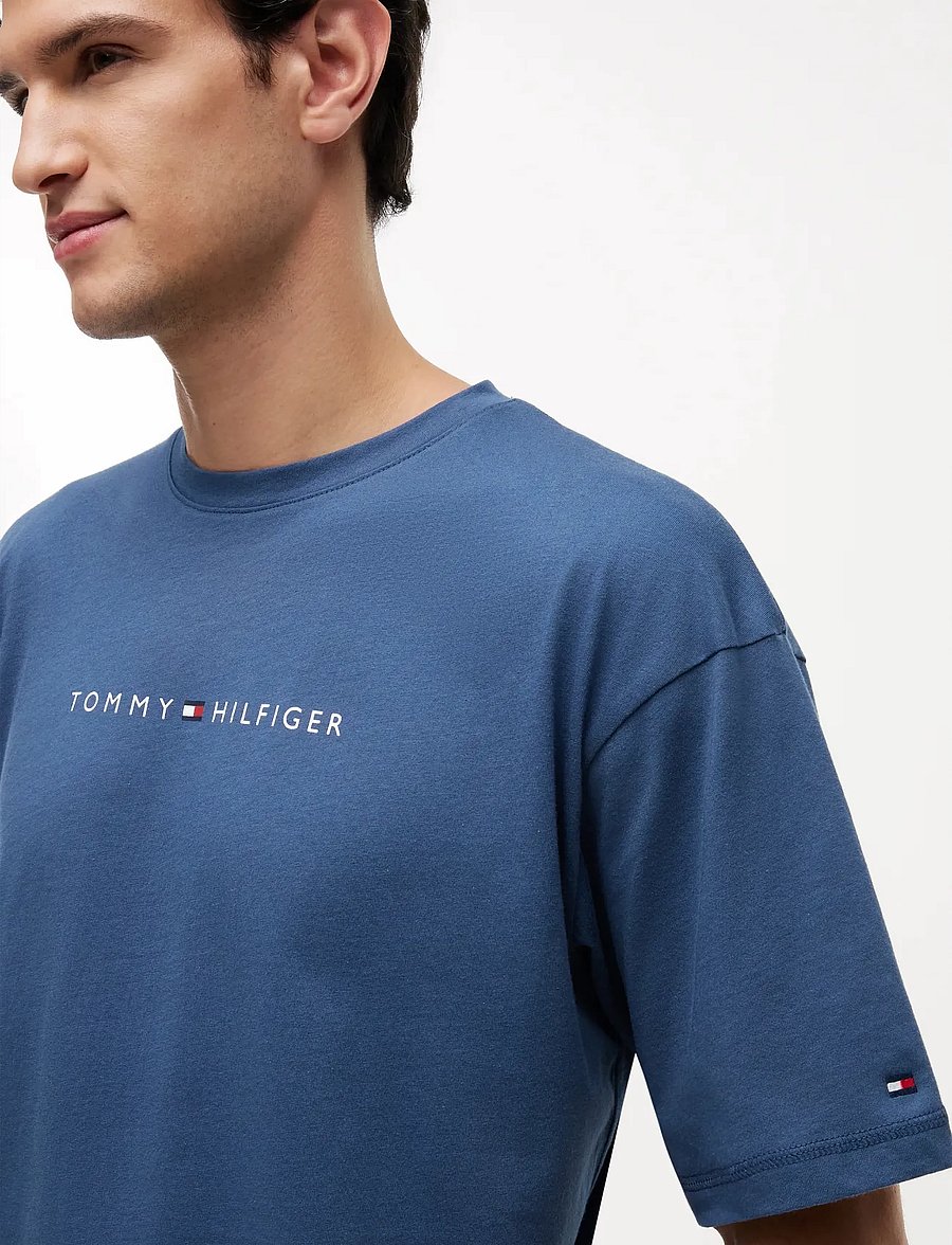 Tommy Hilfiger - SS LOGO TEE - kortærmede t-shirts - aegean sea - 3