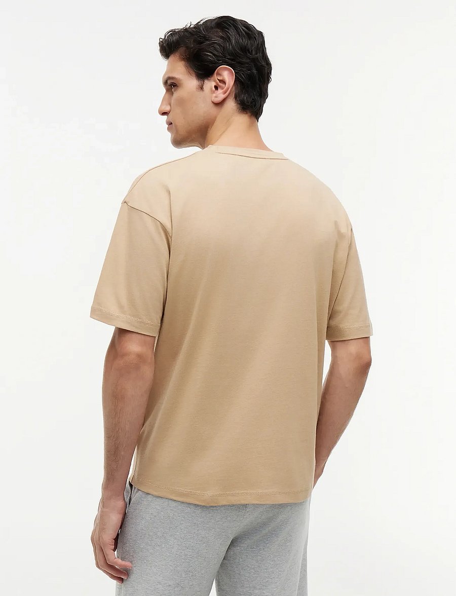 Tommy Hilfiger - SS LOGO TEE - lühikeste varrukatega t-särgid - desert - 2