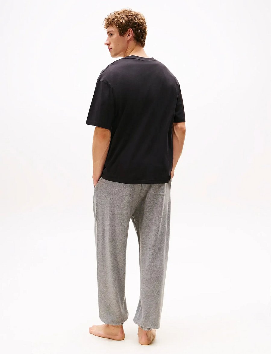 Tommy Hilfiger - SS TEE CONT. LOGO - kortärmade t-shirts - black - 3