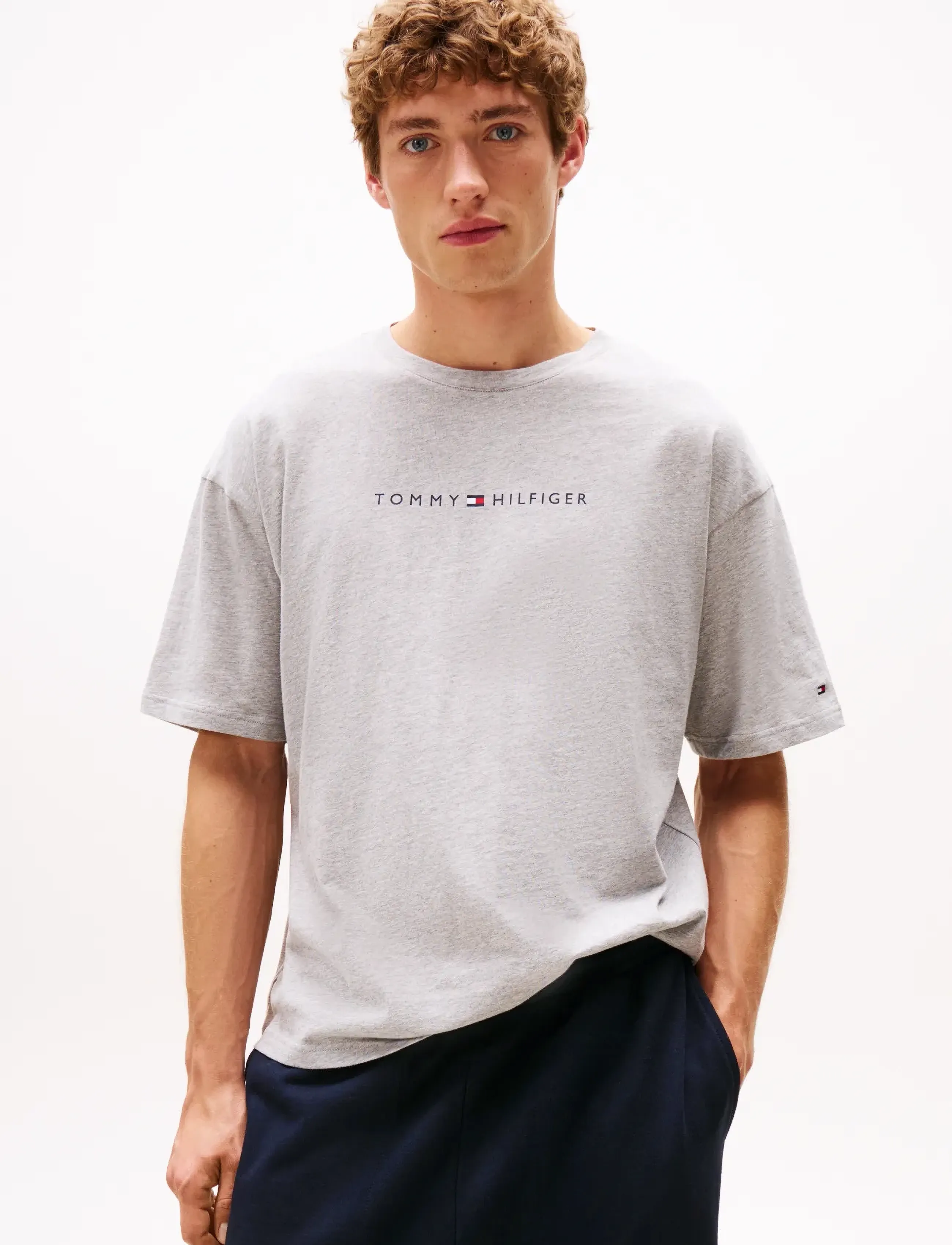 Tommy Hilfiger SS TEE CONT. LOGO - Tommy Hilfiger - LIGHT GREY HEATHER / grey