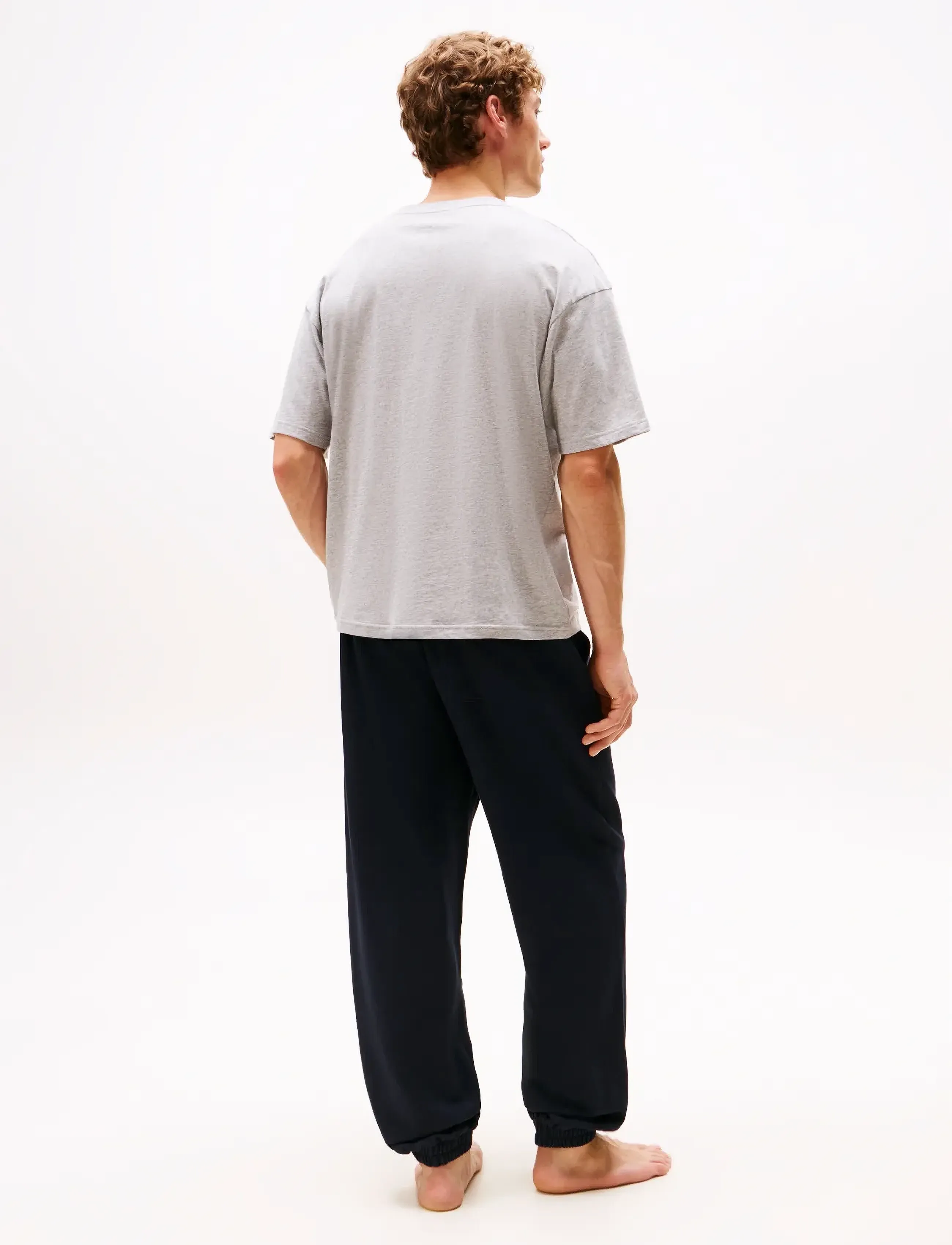 Tommy Hilfiger - SS TEE CONT. LOGO - kurzärmelig - light grey heather - 4