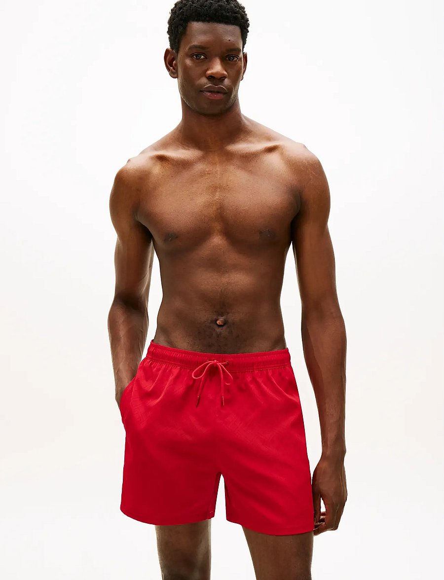 Tommy Hilfiger - MEDIUM DRAWSTRING JACQUARD - badeshorts - linear flag monogram medium red - 0