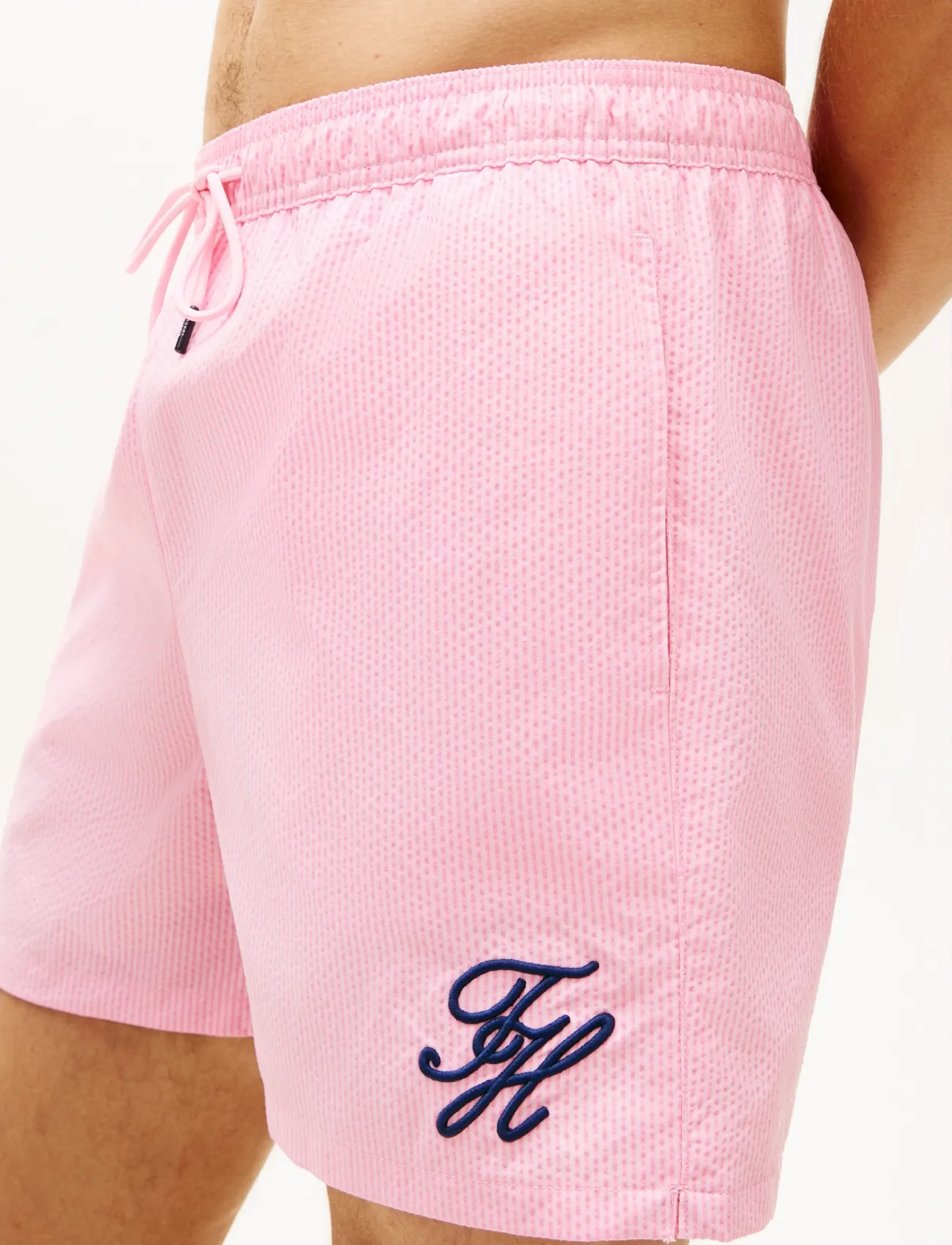 Tommy Hilfiger - MEDIUM DRAWSTRING ITHACA SCRIPT - casual shorts - tonal ithaca classic pink - 4