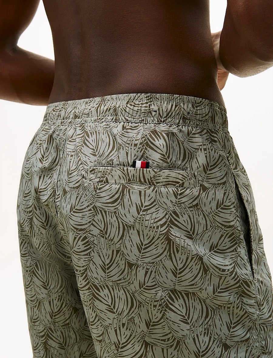 Tommy Hilfiger - MEDIUM DRAWSTRING PRINT - badeshorts - palm leaf army green - 4