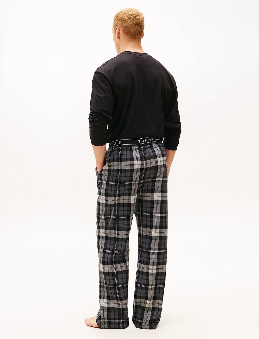 Tommy Hilfiger - FLANNEL PJ PANT WB - pyjamahosen - black tartan - 4