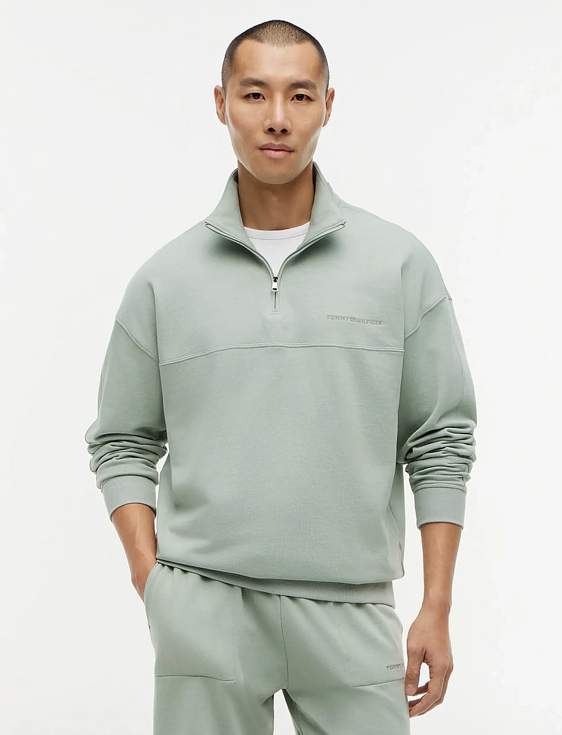 Tommy Hilfiger - HALF ZIP - sweatshirts - minty grey - 0