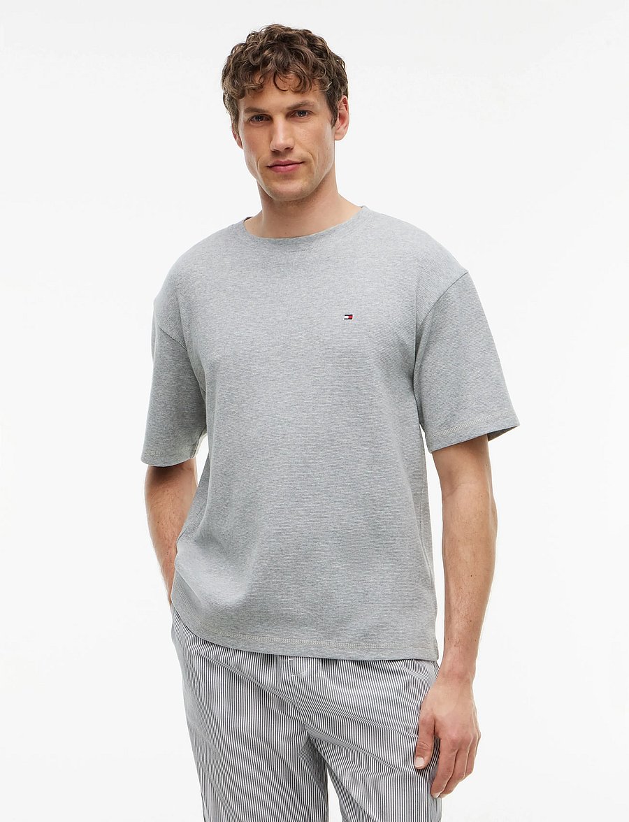 Tommy Hilfiger - WAFFLE SS TEE - kortærmede t-shirts - light grey heather - 0