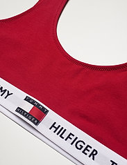 Tommy Hilfiger - BRALETTE - liemenėlės, dėvimos po berankoviais marškinėliais - tango red - 2