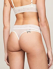 Tommy Hilfiger - THONG (EXT. SIZE) - lowest prices - ivory - 5