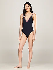 Tommy Hilfiger - TRIANGLE ONE PIECE RP - badedragter - desert sky - 4