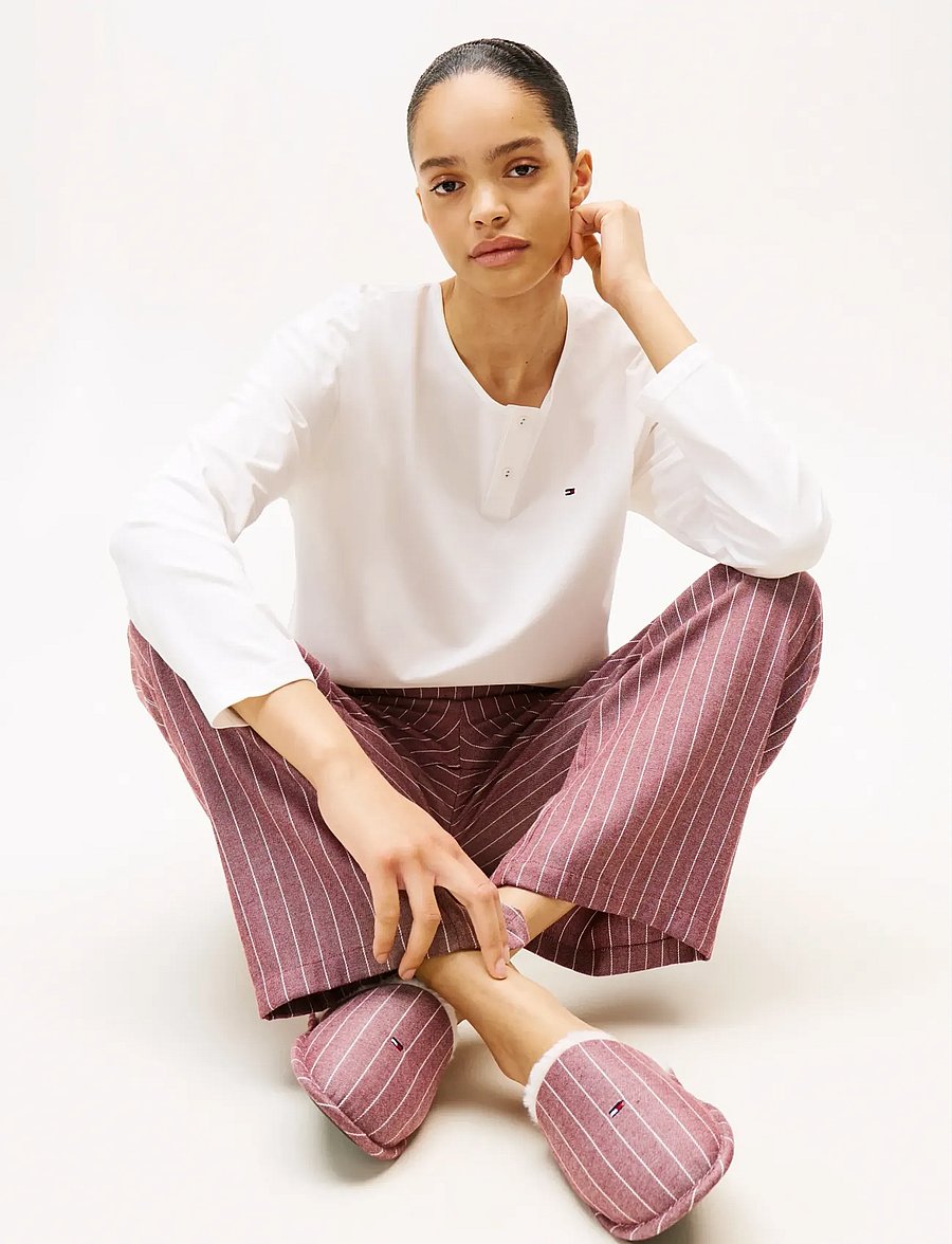 Tommy Hilfiger - GIFT LS TEE FLNL SET W.SLIPPERS - pyjamas - ecru thin stripe rouge - 5