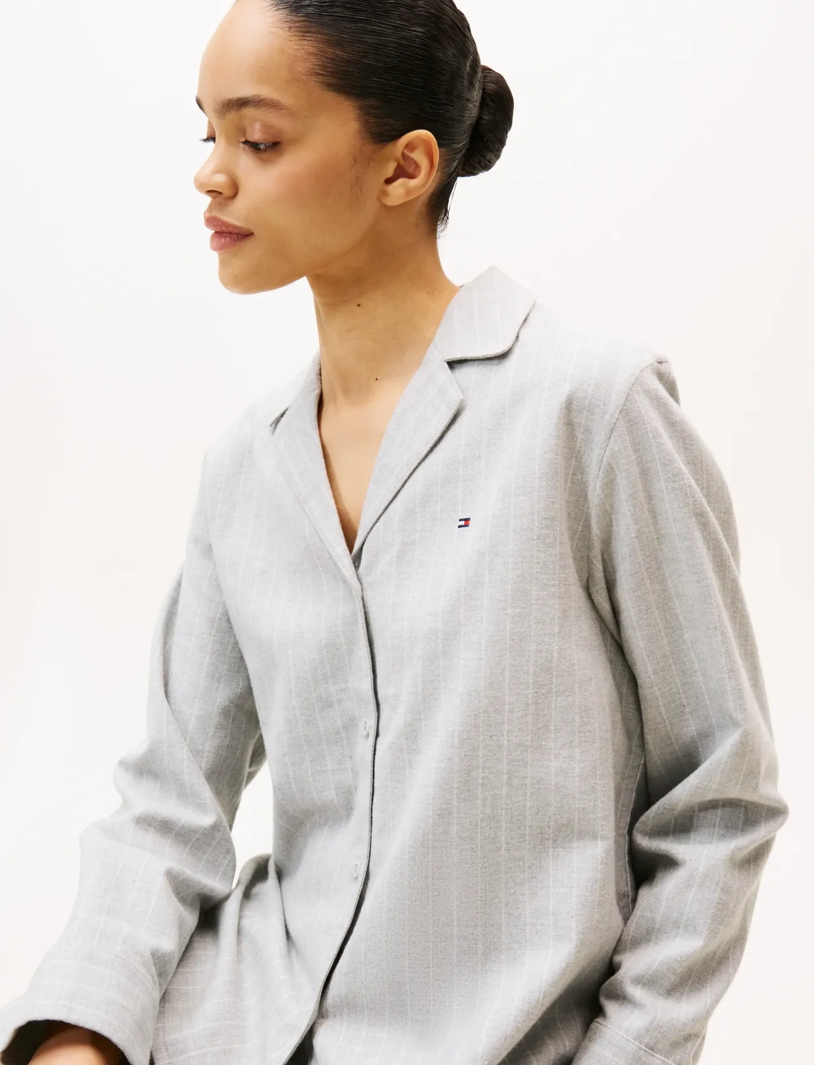 Tommy Hilfiger - LS STRIPE FLNL SHIRT PJ SET - thin stripe light grey - 3